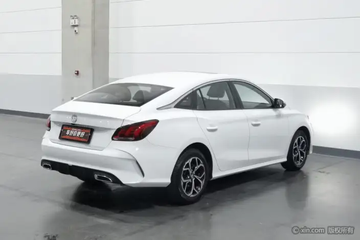 MG5 2021 Model Facelift 180DVVT CVT Youth Deluxe Edition – фото 4