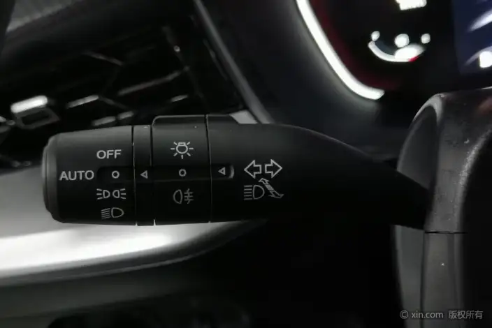 MG5 2021 Model Facelift 180DVVT CVT Youth Deluxe Edition – фото 16