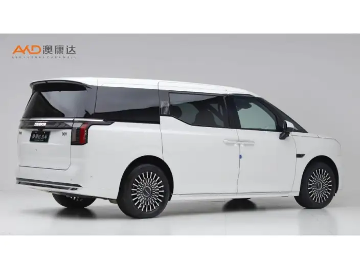 ZEEKR 009 2024 Model VI seat Executive Edition 4WD 108kWh