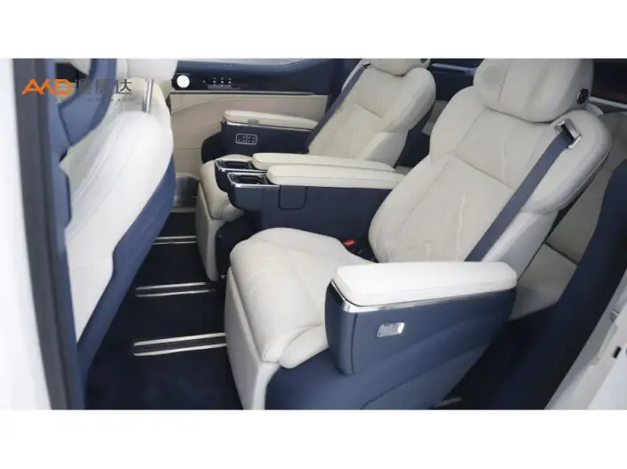ZEEKR 009 2024 Model VI seat Executive Edition 4WD 108kWh – фото 5