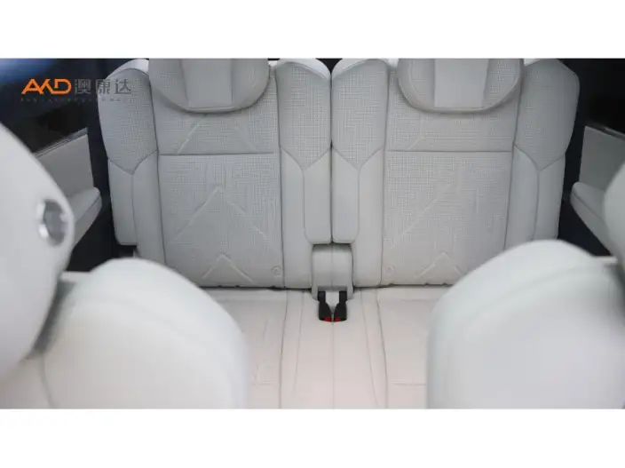 ZEEKR 009 2024 Model VI seat Executive Edition 4WD 108kWh – фото 10