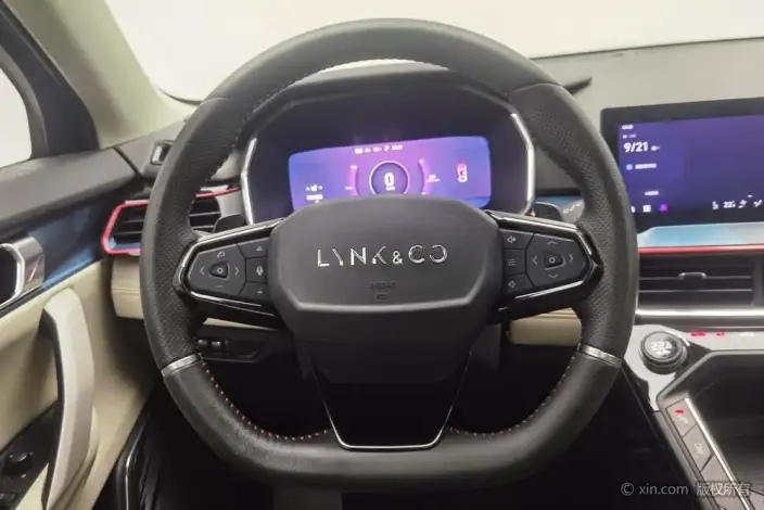 Lynk & Co 06 2020 Model 1.5T Shine Halo – фото 13