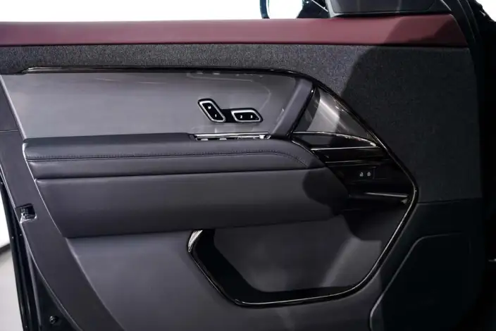 Range Rover Sport 2023 Model 3.0 L6 DYNAMIC SE – фото 15