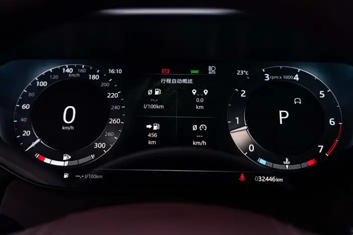Range Rover Sport 2023 Model 3.0 L6 DYNAMIC SE – фото 25