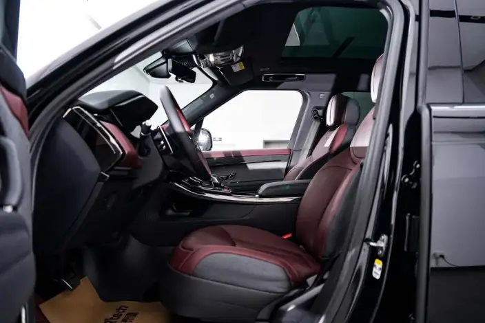Range Rover Sport 2023 Model 3.0 L6 DYNAMIC SE – фото 29