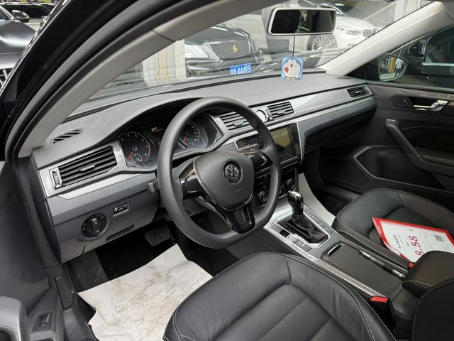Volkswagen Passat 2015 модификация 1.4TSI DSG Zunrong Edition – фото 4