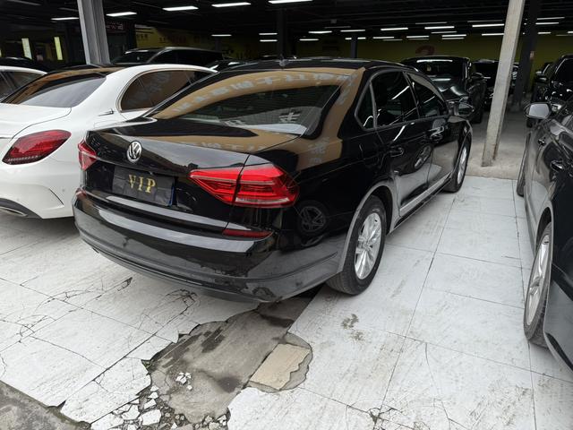 Volkswagen Passat 2015 модификация 1.4TSI DSG Zunrong Edition – фото 12