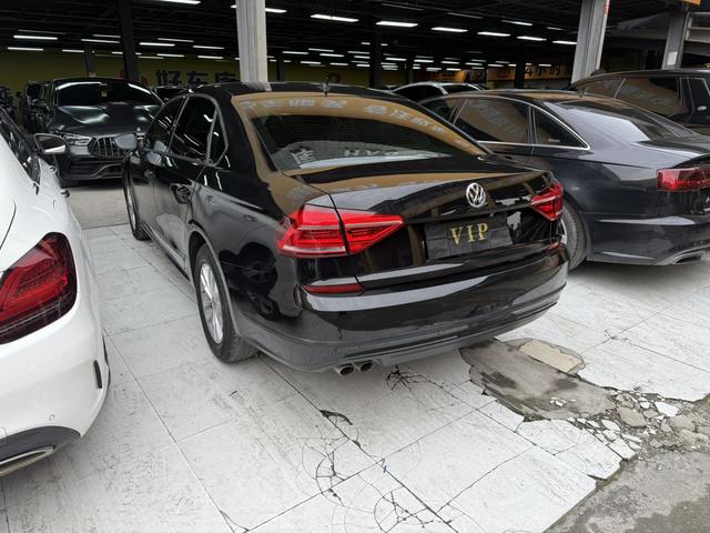 Volkswagen Passat 2015 модификация 1.4TSI DSG Zunrong Edition – фото 14