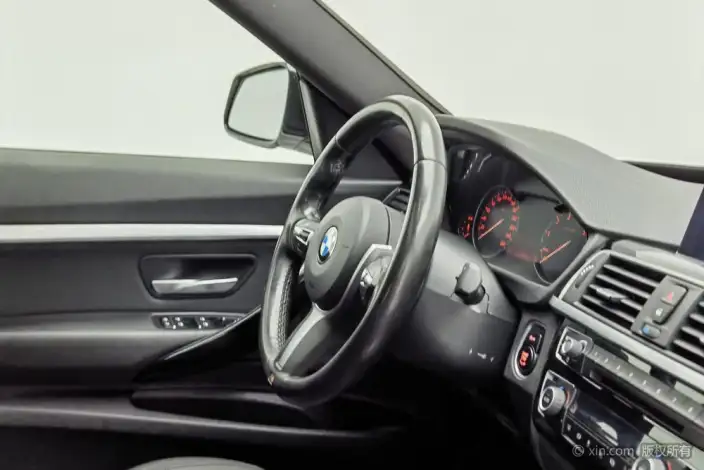 BMW 3 Series Gran Turismo 2020 Model 320i M Sports Set – фото 8