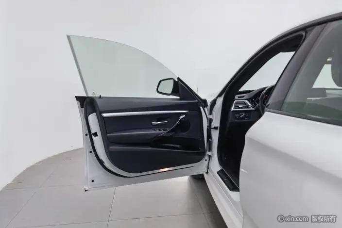 BMW 3 Series Gran Turismo 2020 Model 320i M Sports Set – фото 21
