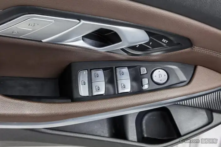 BMW 3 Series 2022 Model 320Li M Sports Set – фото 23