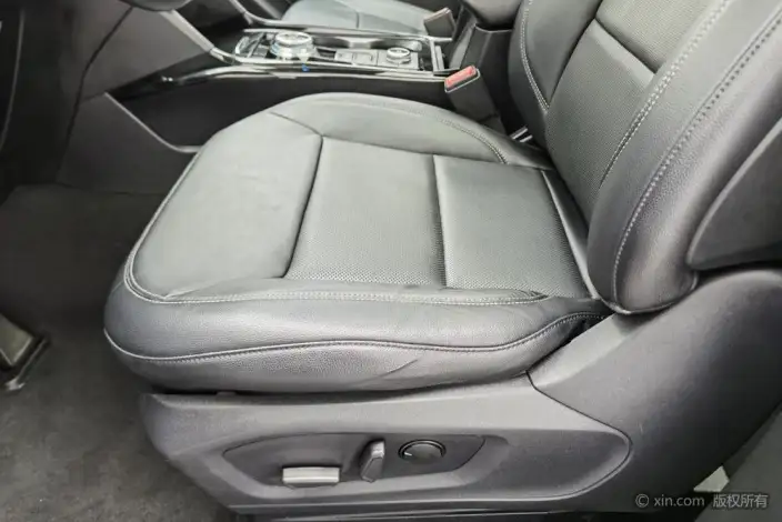 Ford Explorer 2020 Model EcoBoost 285 4WD Fashion edition 6 seat – фото 19