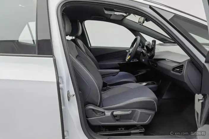 Volkswagen ID.3 2023 Model L Class Model Pure Smart Edition – фото 17
