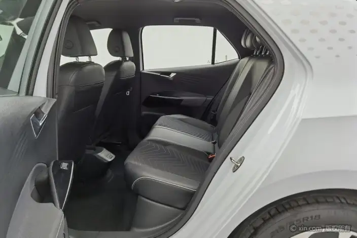 Volkswagen ID.3 2023 Model L Class Model Pure Smart Edition – фото 43