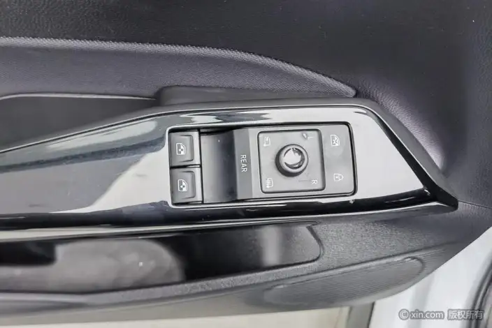 Volkswagen ID.3 2023 Model L Class Model Pure Smart Edition – фото 46