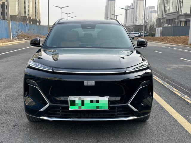 Geely Galaxy Starship 7 EM-i 2025 120km Voyage+ – фото 2