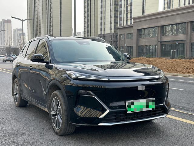 Geely Galaxy Starship 7 EM-i 2025 120km Voyage+ – фото 3