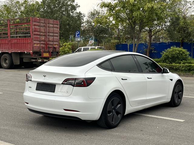 Tesla Model 3 2022 RWD – фото 4