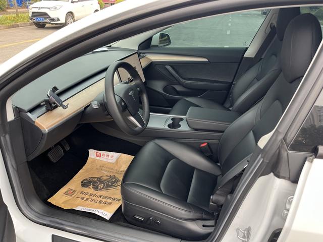 Tesla Model 3 2022 RWD – фото 9