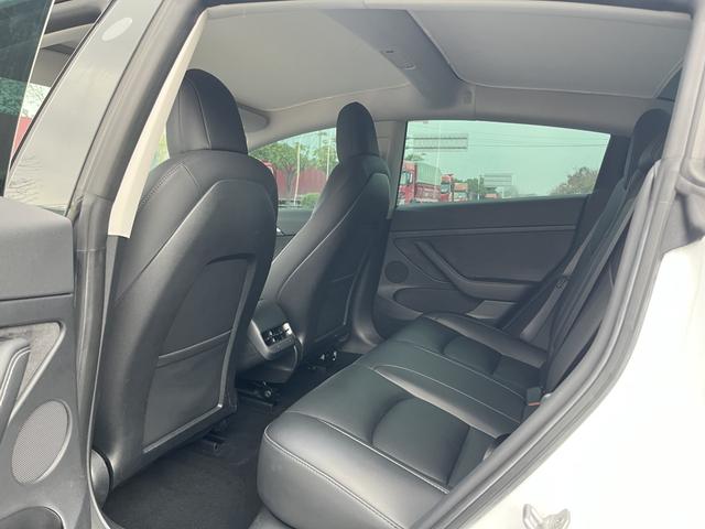 Tesla Model 3 2022 RWD – фото 11