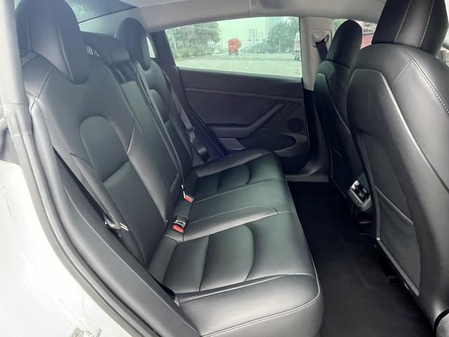 Tesla Model 3 2022 RWD – фото 12