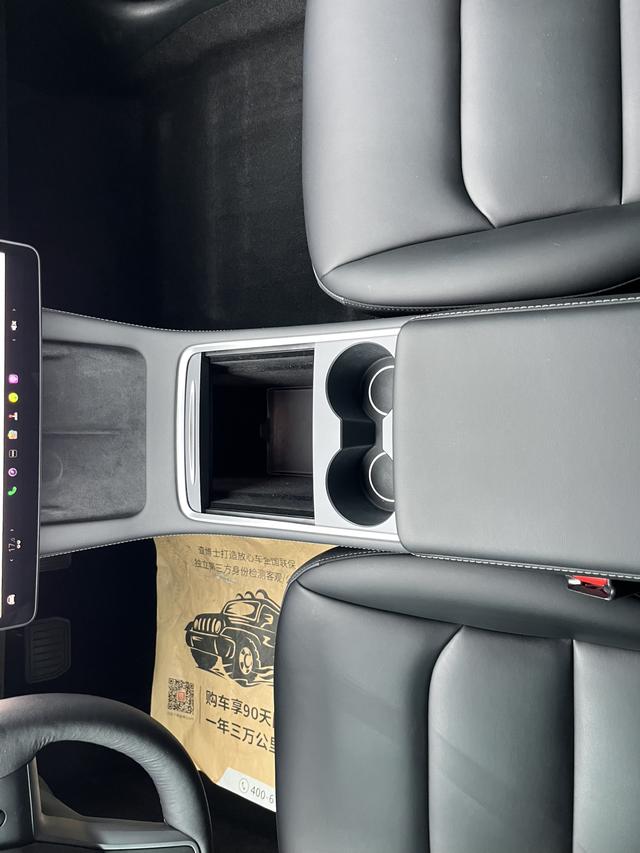 Tesla Model 3 2022 RWD – фото 18