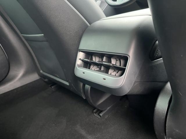 Tesla Model 3 2022 RWD – фото 19