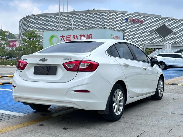 Chevrolet Cruze Модель 2018 года 320 автоматическое Hyun Фэн Urban Edition – фото 5