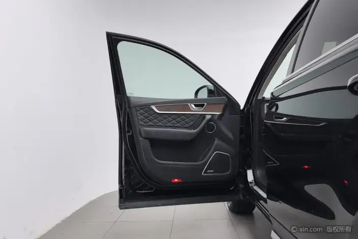 Hongqi HS7 2021 Model 3.0T Automatic 4WD Smart Flag Enjoy Edition – фото 20