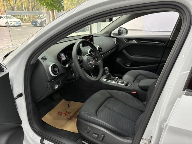 Audi A3 2020 Limousine 35 TFSI Style China VI – фото 3