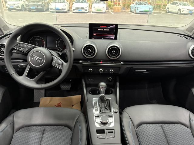 Audi A3 2020 Limousine 35 TFSI Style China VI – фото 5