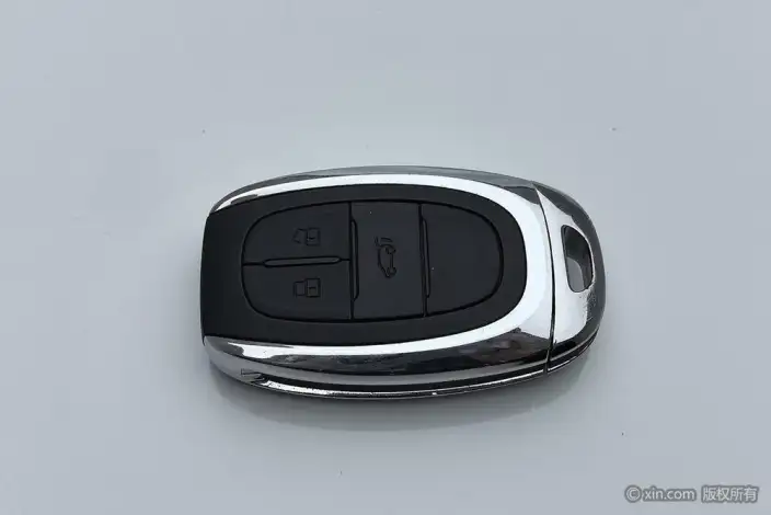 Maxus Dajia 5 Plug-in 2024 Model Lexiang Edition – фото 5