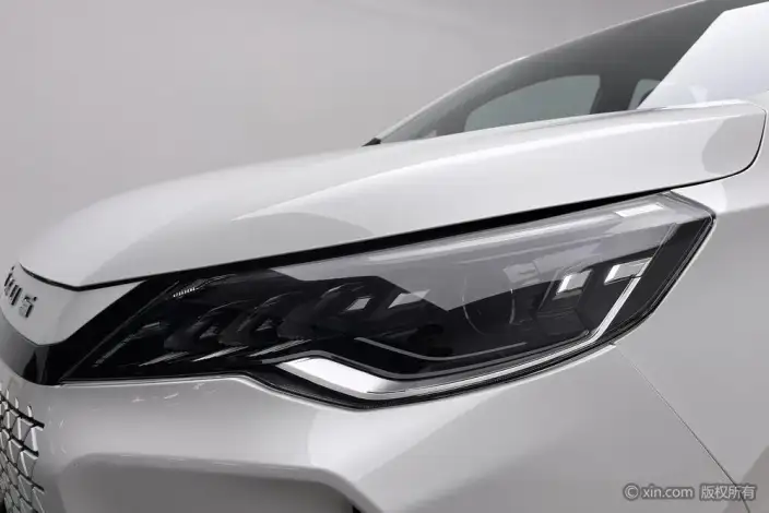 Maxus Dajia 5 Plug-in 2024 Model Lexiang Edition – фото 6