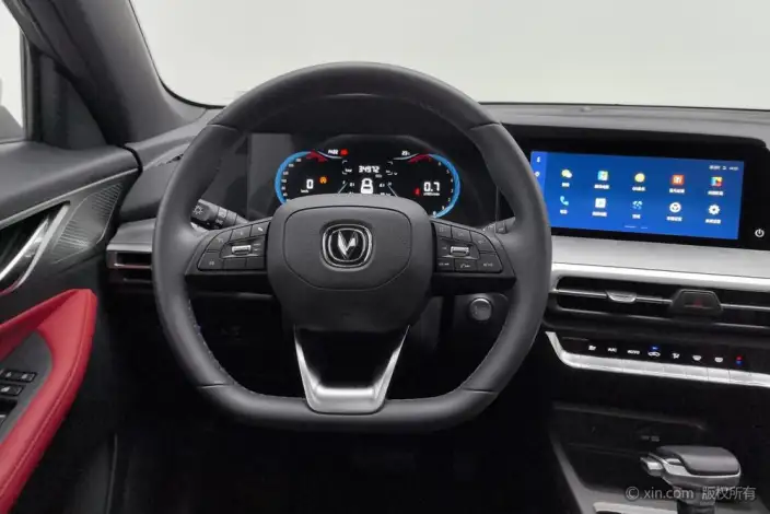 Changan CS35 PLUS 2021 Model Facelift Blue whale NE 1.4T DCT Luxury Model – фото 12