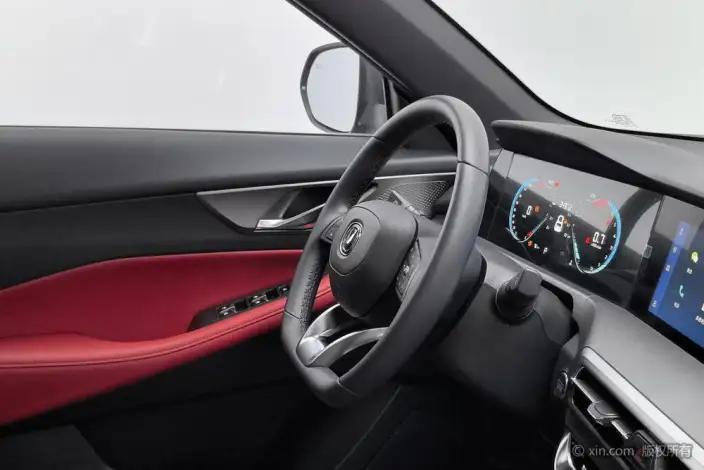 Changan CS35 PLUS 2021 Model Facelift Blue whale NE 1.4T DCT Luxury Model – фото 15
