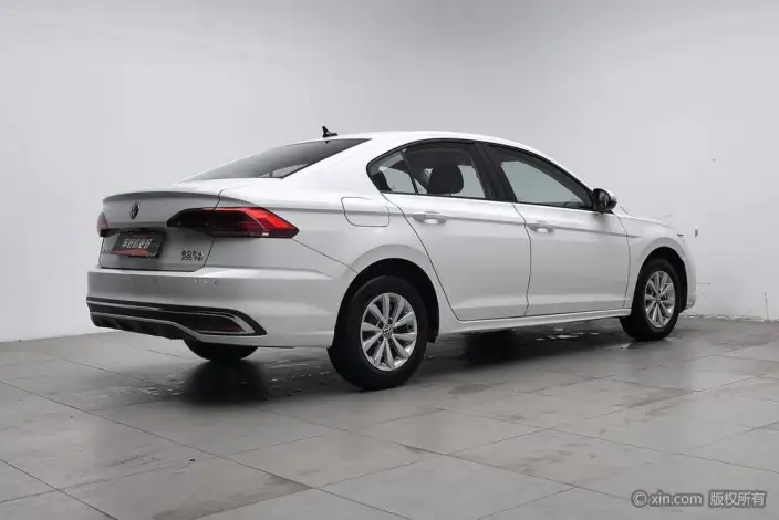 Volkswagen Bora 2024 Model 200TSI DSG Smooth Ride Edition – фото 3