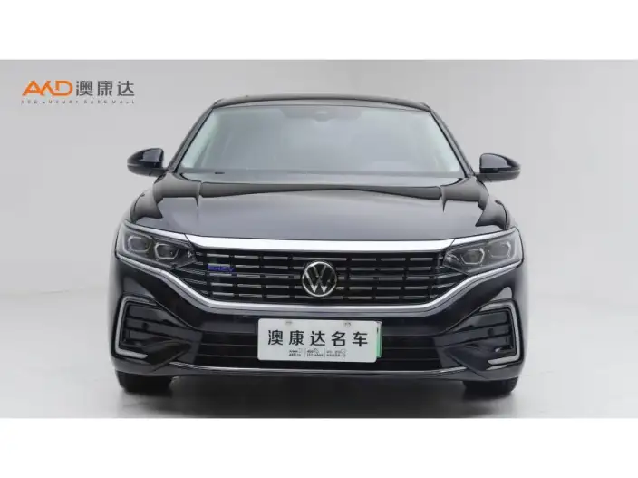 Volkswagen Passat PHEV 2023 Model 430PHEV Hybrid Deluxe Edition – фото 2
