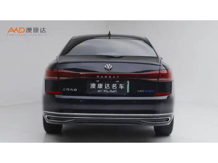 Volkswagen Passat PHEV 2023 Model 430PHEV Hybrid Deluxe Edition – фото 3