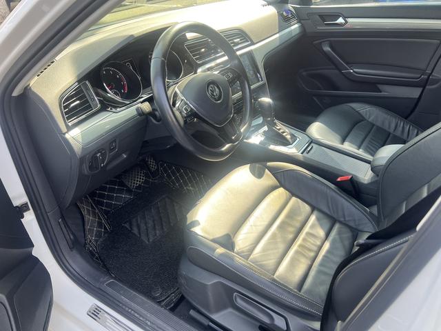 Volkswagen Lamando 2015 модификация 280TSI DSG Com f ort Edition – фото 4