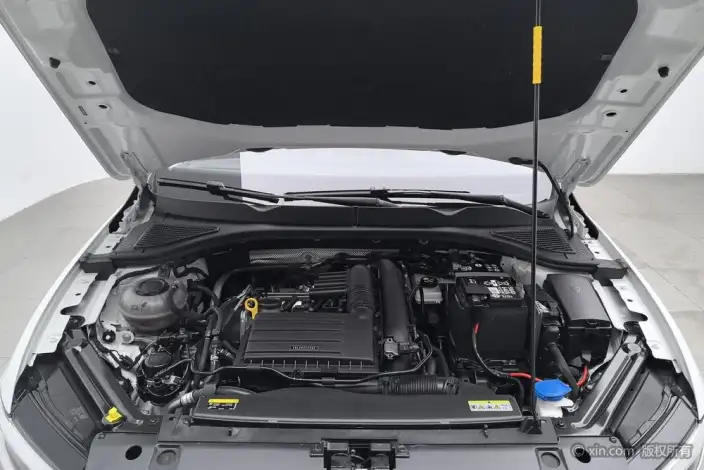 Volkswagen Bora 2024 Model 200TSI DSG Smooth Ride Edition – фото 5