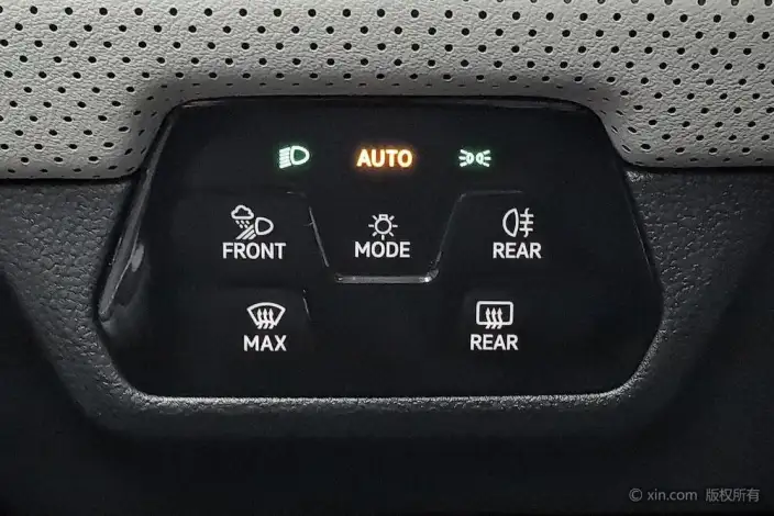 Volkswagen Teramont 2022 Model Teramont X 530 V6 4WD Respect Deluxe Edition – фото 15