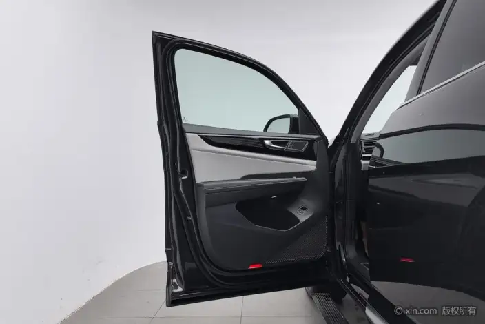 Volkswagen Teramont 2022 Model Teramont X 530 V6 4WD Respect Deluxe Edition – фото 20
