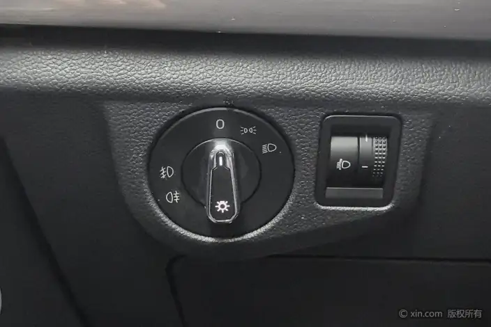 Volkswagen Bora 2020 Model 1.5L Manual Comfort Model – фото 14