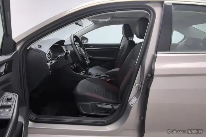 Volkswagen Bora 2020 Model 1.5L Manual Comfort Model – фото 16