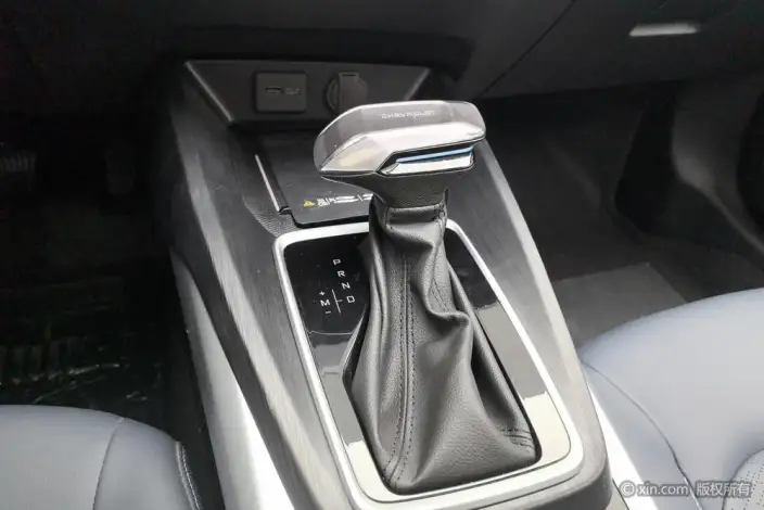 Chevrolet Corolla 2024 Model 1.5L DCT Yuexiang Edition – фото 14