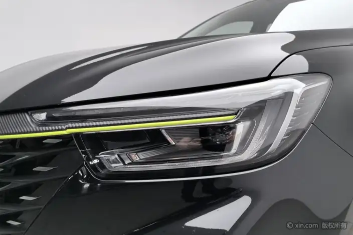 Roewe RX5 2023 Model PLUS 330TGI Automatic Trendy Smart Edition – фото 7