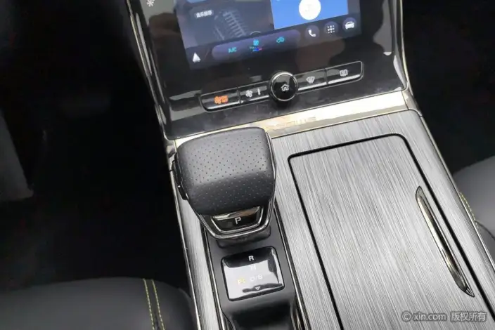 Roewe RX5 2023 Model PLUS 330TGI Automatic Trendy Smart Edition – фото 13