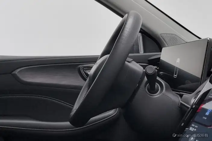 Roewe RX5 2023 Model PLUS 330TGI Automatic Trendy Smart Edition – фото 14