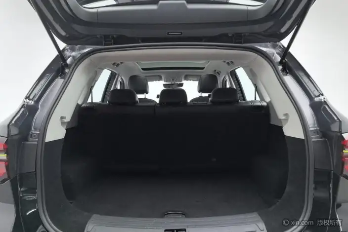 Roewe RX5 2023 Model PLUS 330TGI Automatic Trendy Smart Edition – фото 23