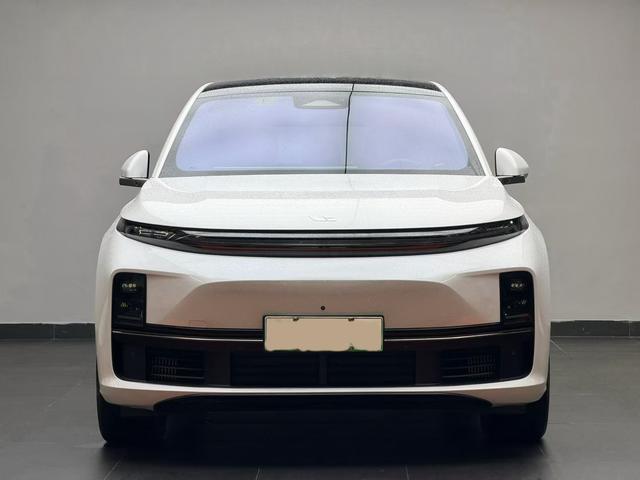 Li Auto L7 2023 Pro – фото 2